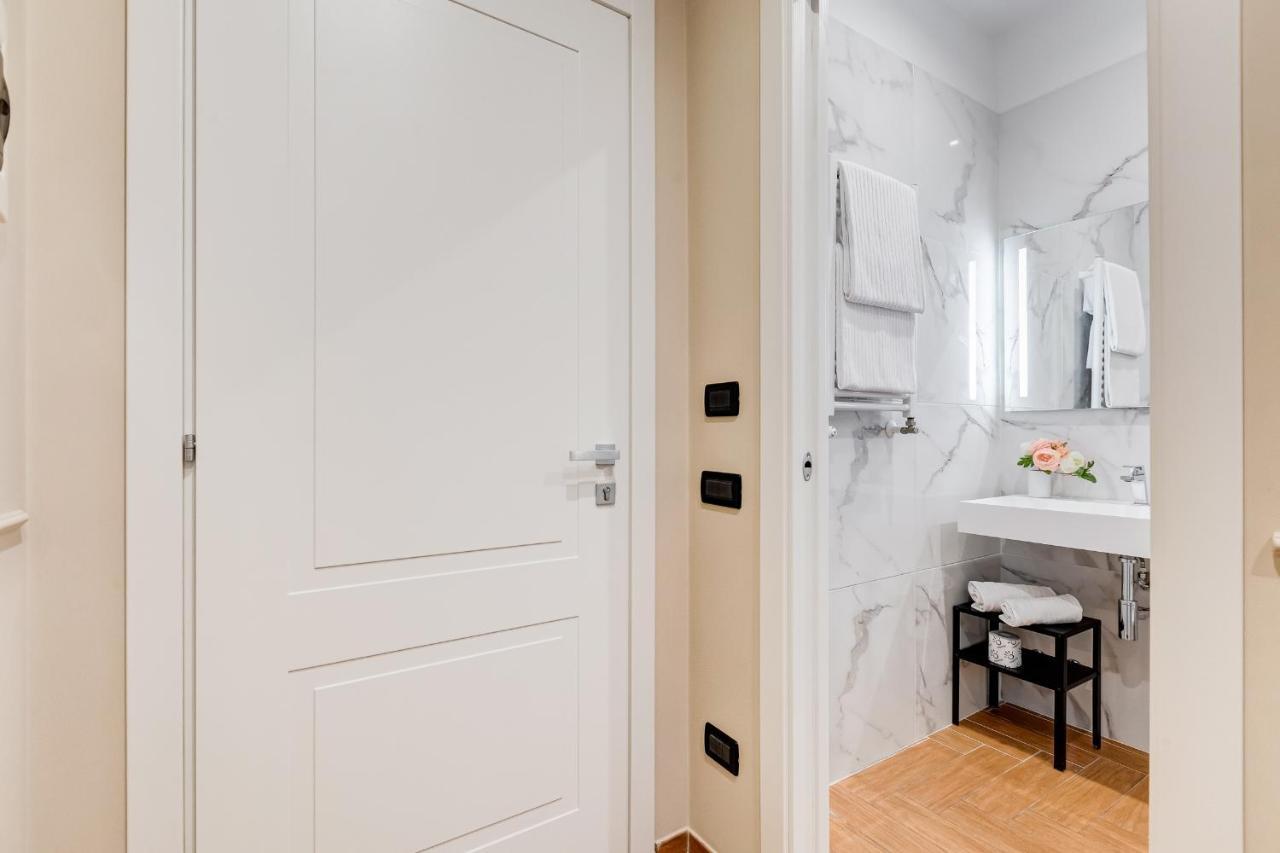 Mellini Palace Suites By Premium Suites Collection Рим Экстерьер фото