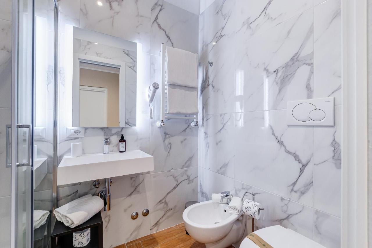 Mellini Palace Suites By Premium Suites Collection Рим Экстерьер фото